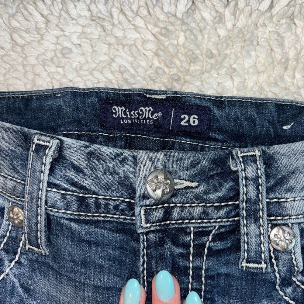 Miss Me Jeans - Picture 2 of 4
